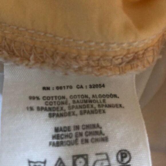 ANTHRO Pilcro & Letterpress White Hyphen Shorts - Picture 8 of 8